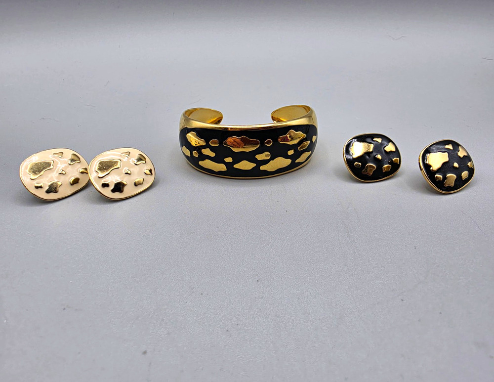 Gold Tone Black Enamel Cuff Bracelet & Earrings Set Jungle Costume Hollywood